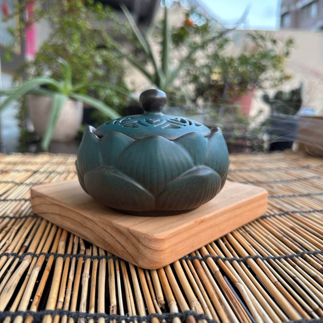 Burning an Incense: How to Make Your Own Incense