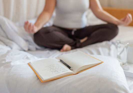 Journals for Dreams: Dream Journal for Lucid Dreaming