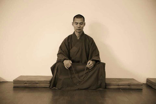zen monk meditating maze right posture 